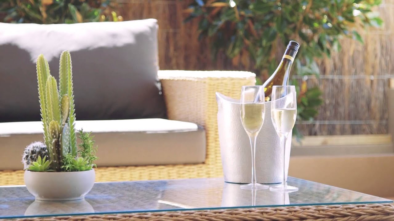 Crib Creative presents 15 Careniup for Mondo Exclusive Homes