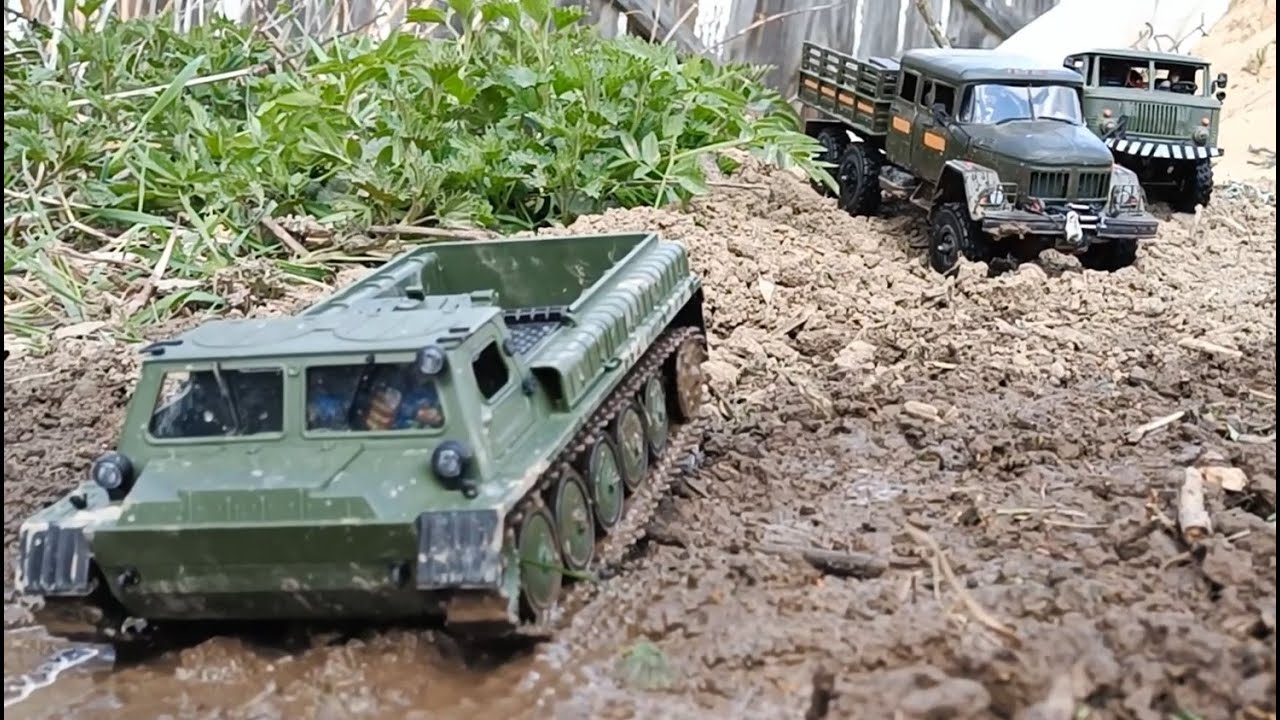 RC WPL E-1 против 4х4 и 6х6 на бездорожье. RC WPL E-1 vs 4x4 & 6x6 off road action
