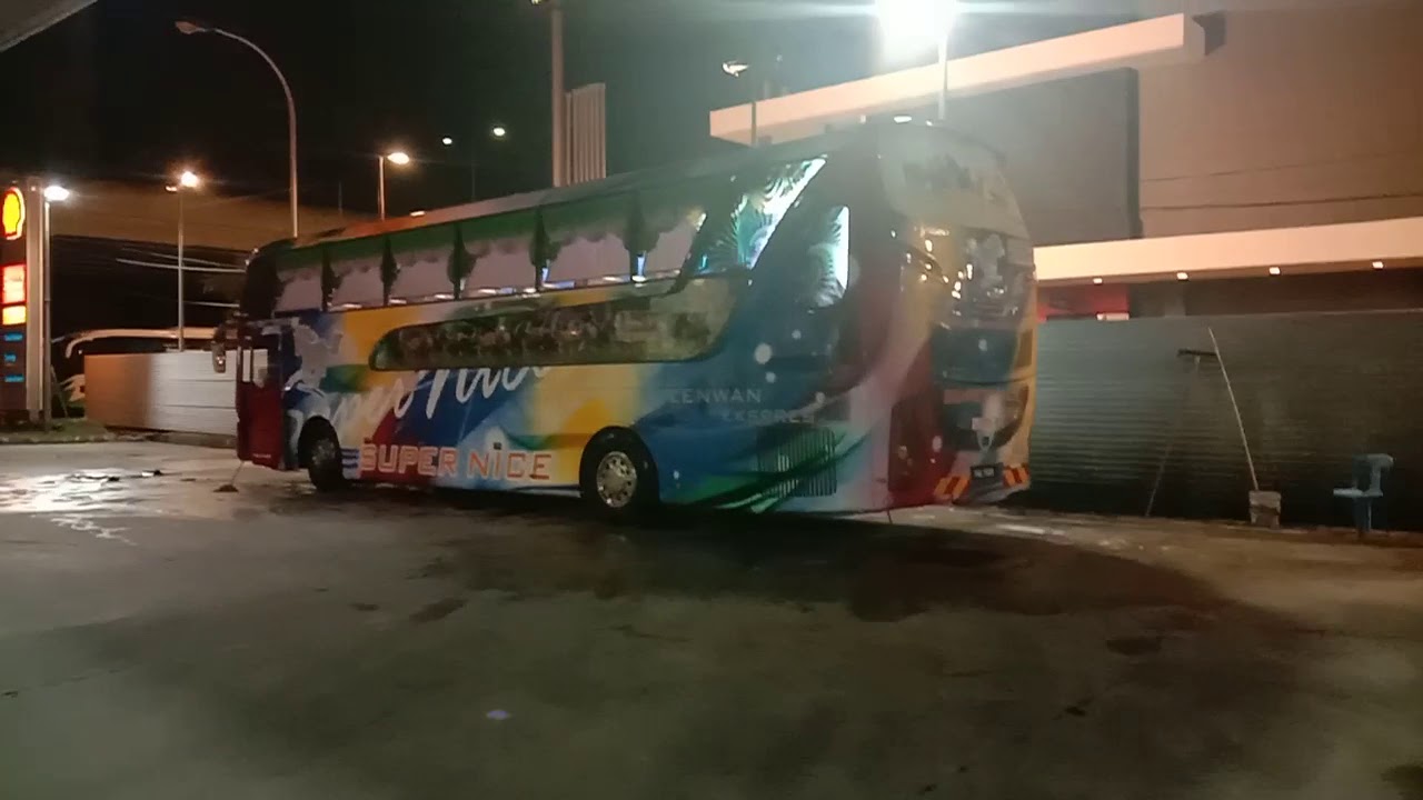 Bas Express Tercantik Di Malaysia Zenwan Express