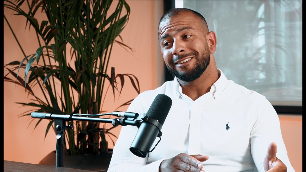 Brandweerwerk podcast: clustermanager Abdellah
