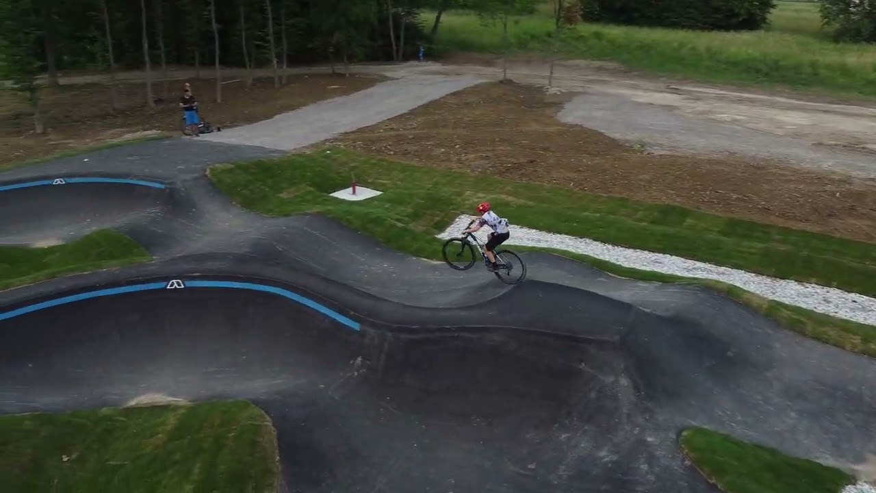 PUMPTRACK DUGO SELO