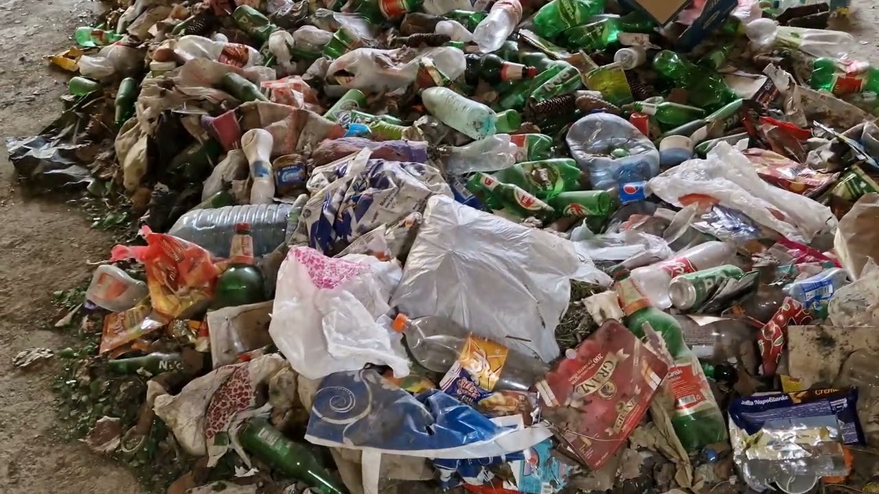 Tragom prošlosti ; Centar mjesne zajednice Jasenica i nasa realnost