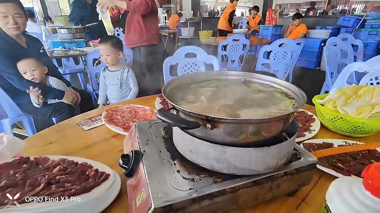 房车之旅，潮州美食探店，官塘兄弟牛肉火锅。#地方特色美食 #自驾旅行 #抖音美食创作者