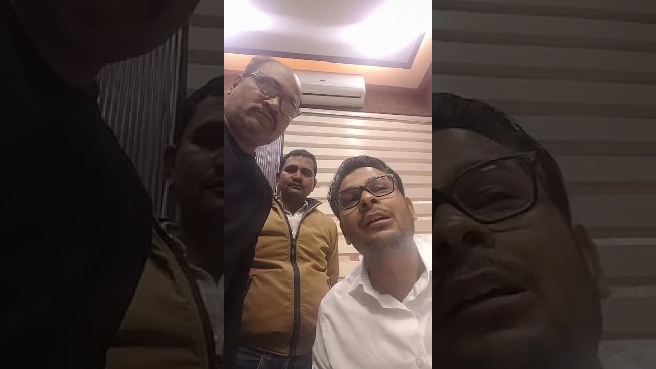 72825 के नोडल अधिकारी प्रशांत शुक्ला महत्वपूर्ण जानकारी साझा करते हुए 