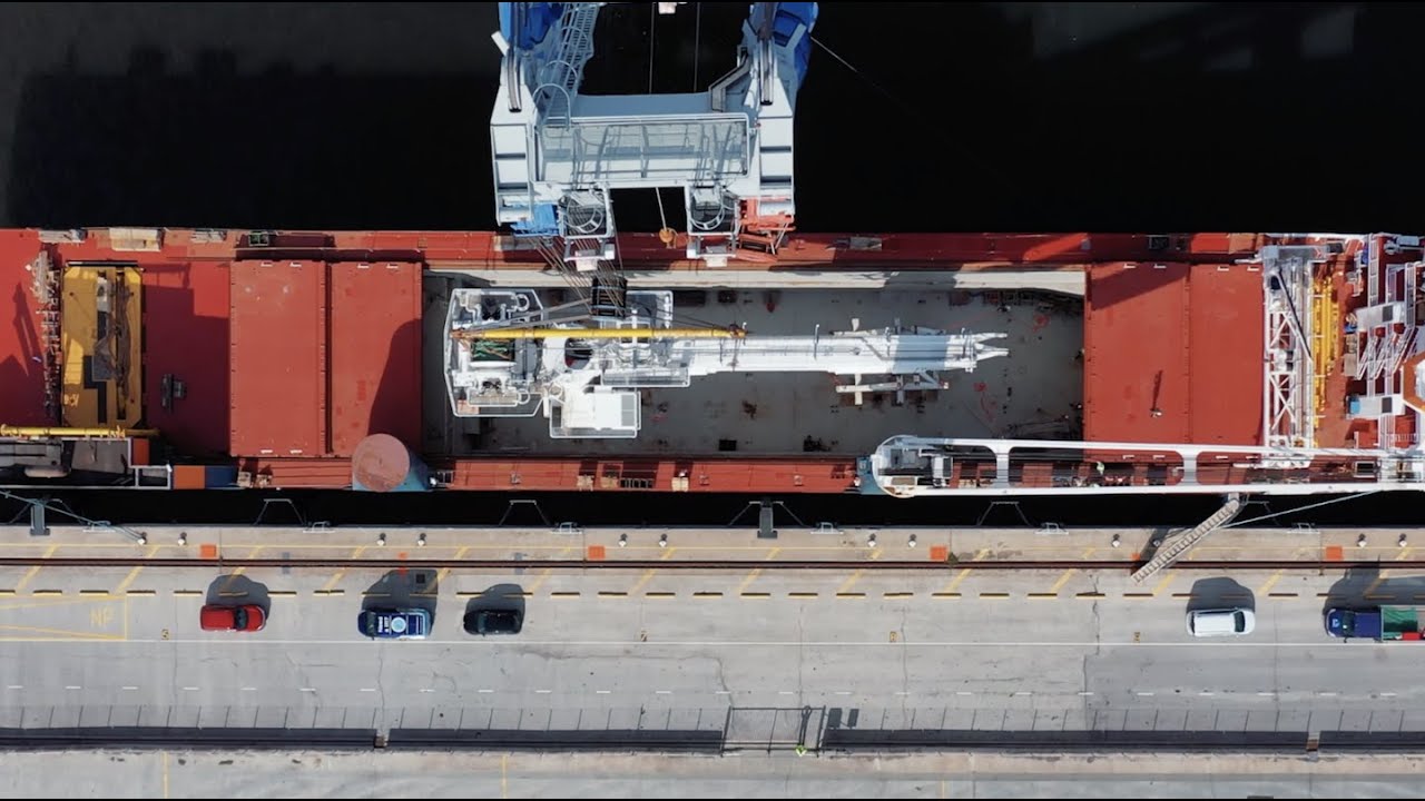 Project Cargo Solutions :   280 Ton Crane of loading in Rotterdam | MSC