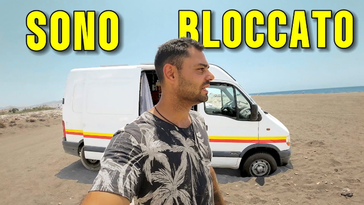 BLOCCATO NELLA SABBIA CON IL VAN