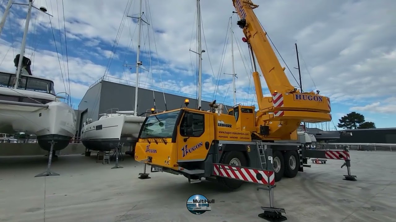 Mast unstepping of the Catana 55