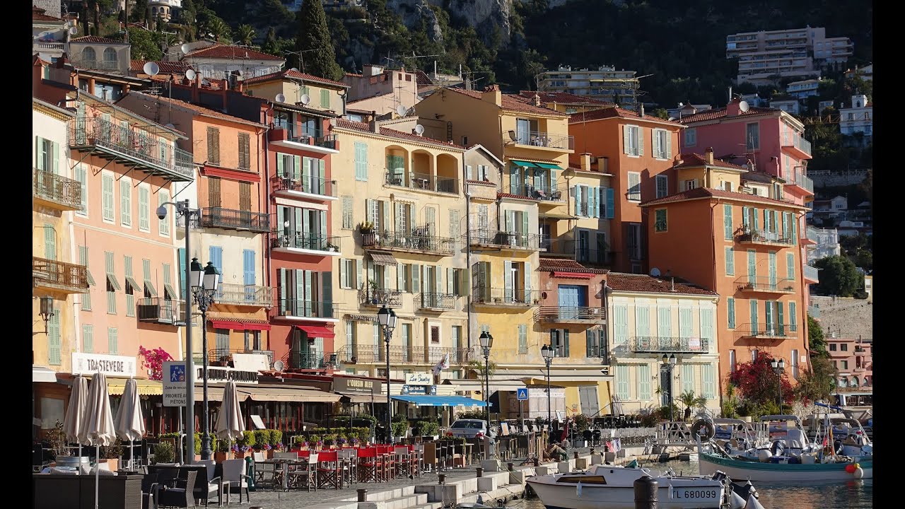 Villefranche-sur-Mer. Discover the Côte d'Azur.
