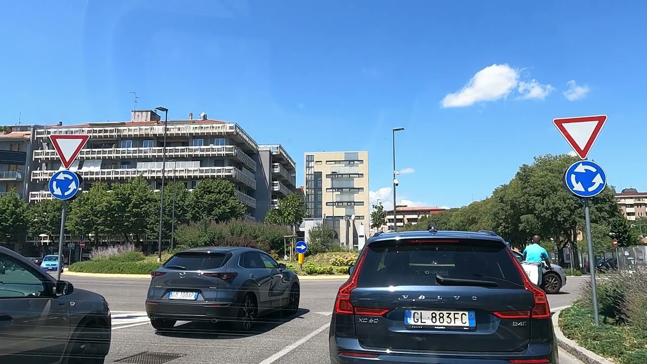 Driving in BERGAMO  - 🇮🇹 Italy 🇮🇹