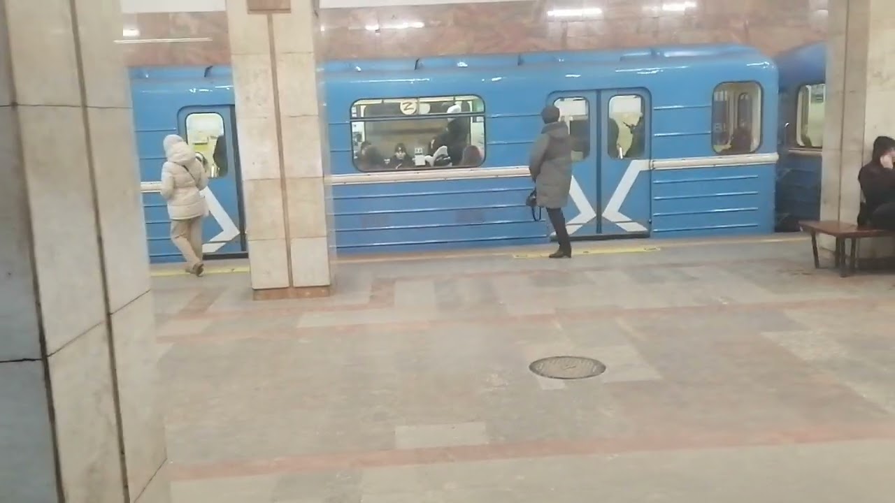 Метро Новосибирск. Площадь Маркса - Гагаринская.