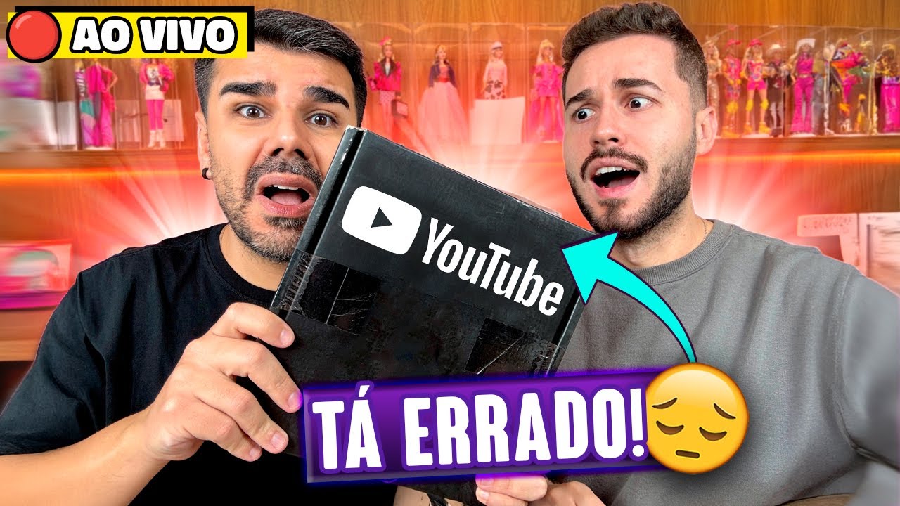 AO VIVO: RECEBI A PLACA DE 100 MIL DO YOUTUBE, MAS ELA VEIO COM DEFEITO?😱 - Titi Fabri