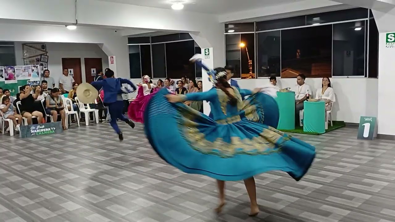 Día de Clausura en la Escuela Artística Sublime Expresión. Geraldine y Yonel. 