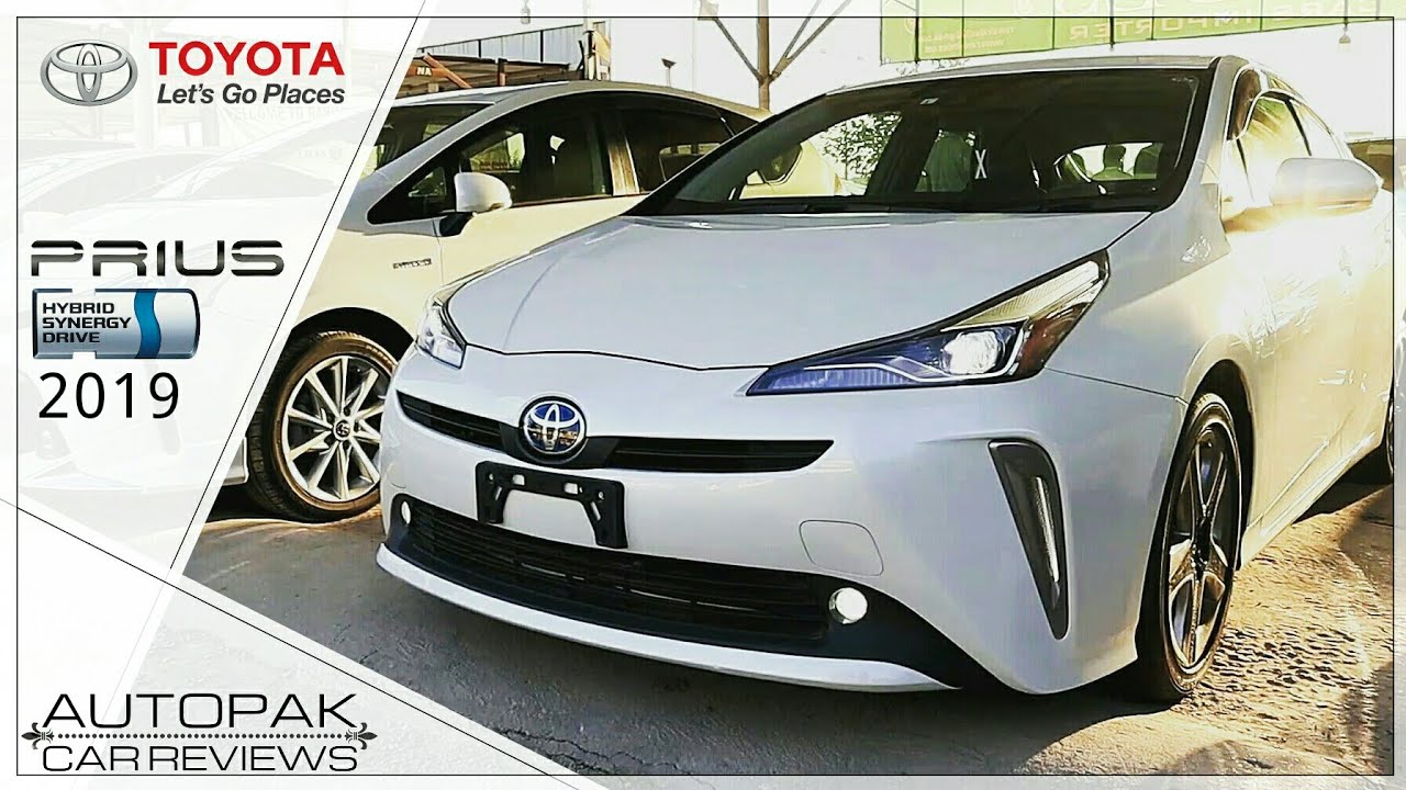 Toyota Prius Hybrid 2019. Detailed Review: Price, Specifications & Features.