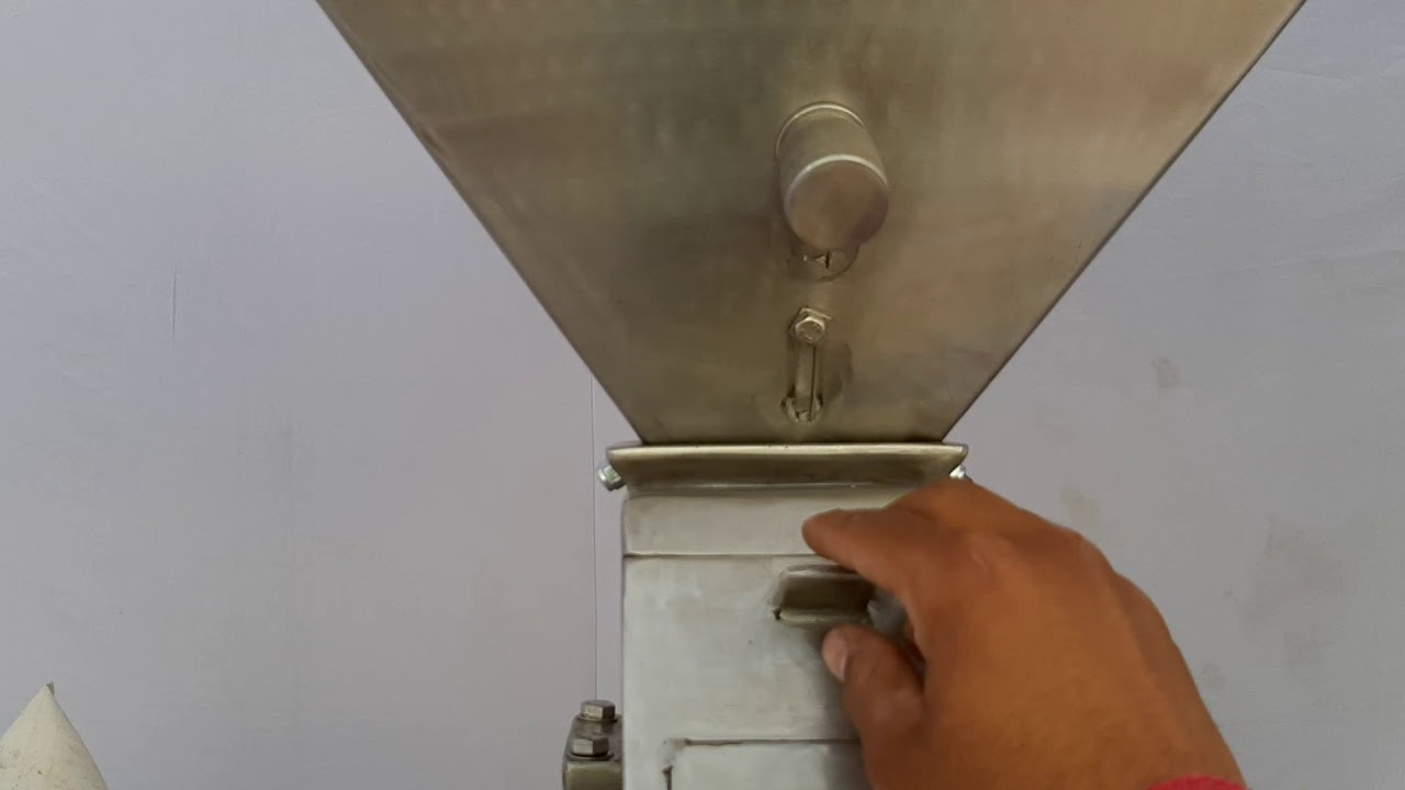 800 Kgs/Hr. SUGAR GRINDER