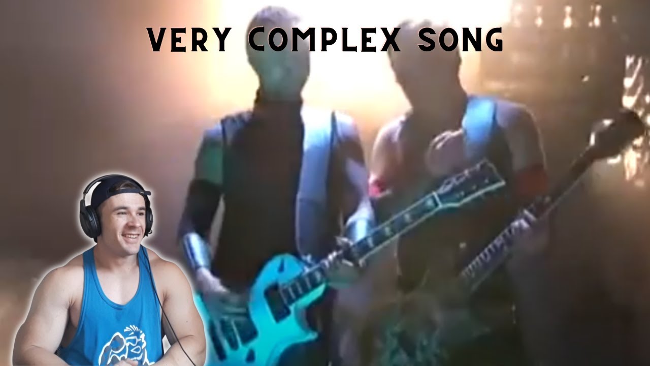 Bodybuilder Reacts - Haifisch - Rammstein