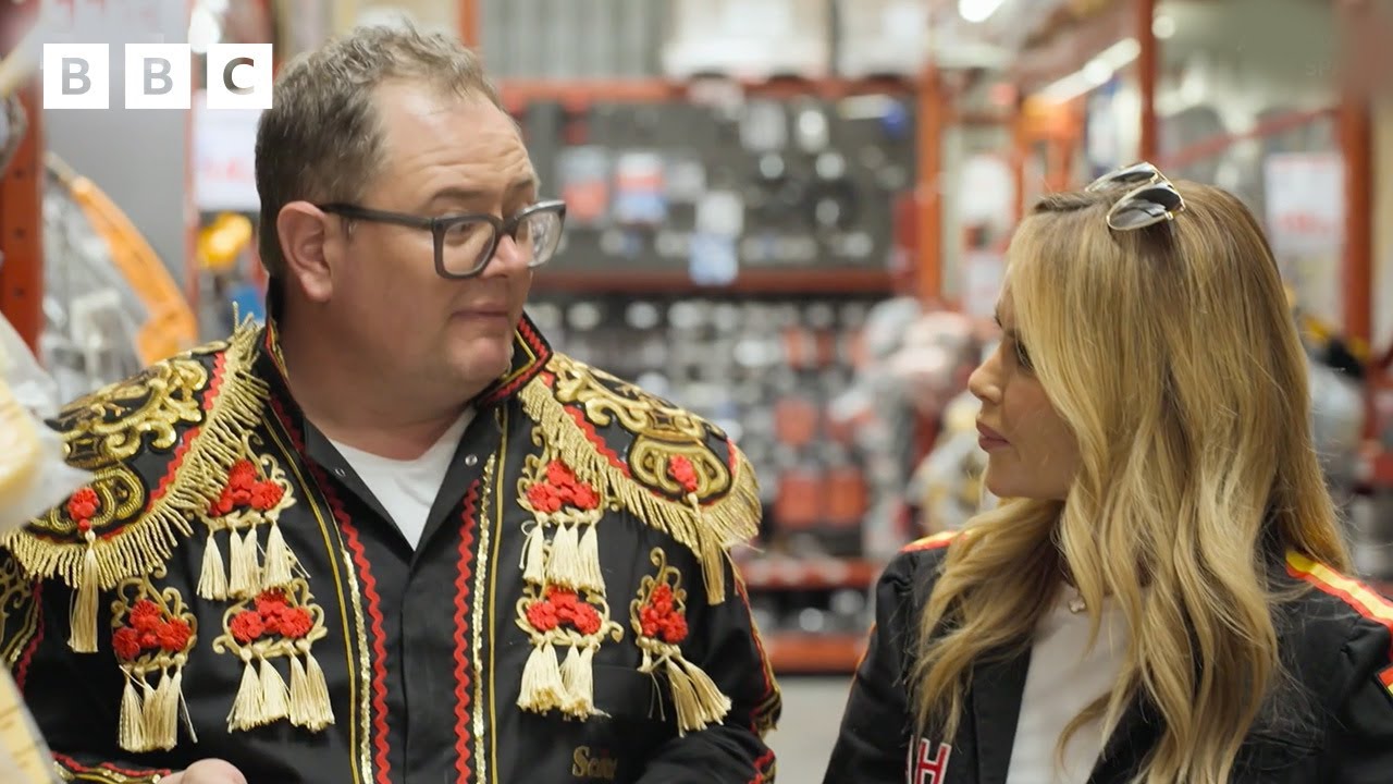 Alan and Amanda vs HUGE DIY store | Amanda & Alan's Spanish Job - BBC