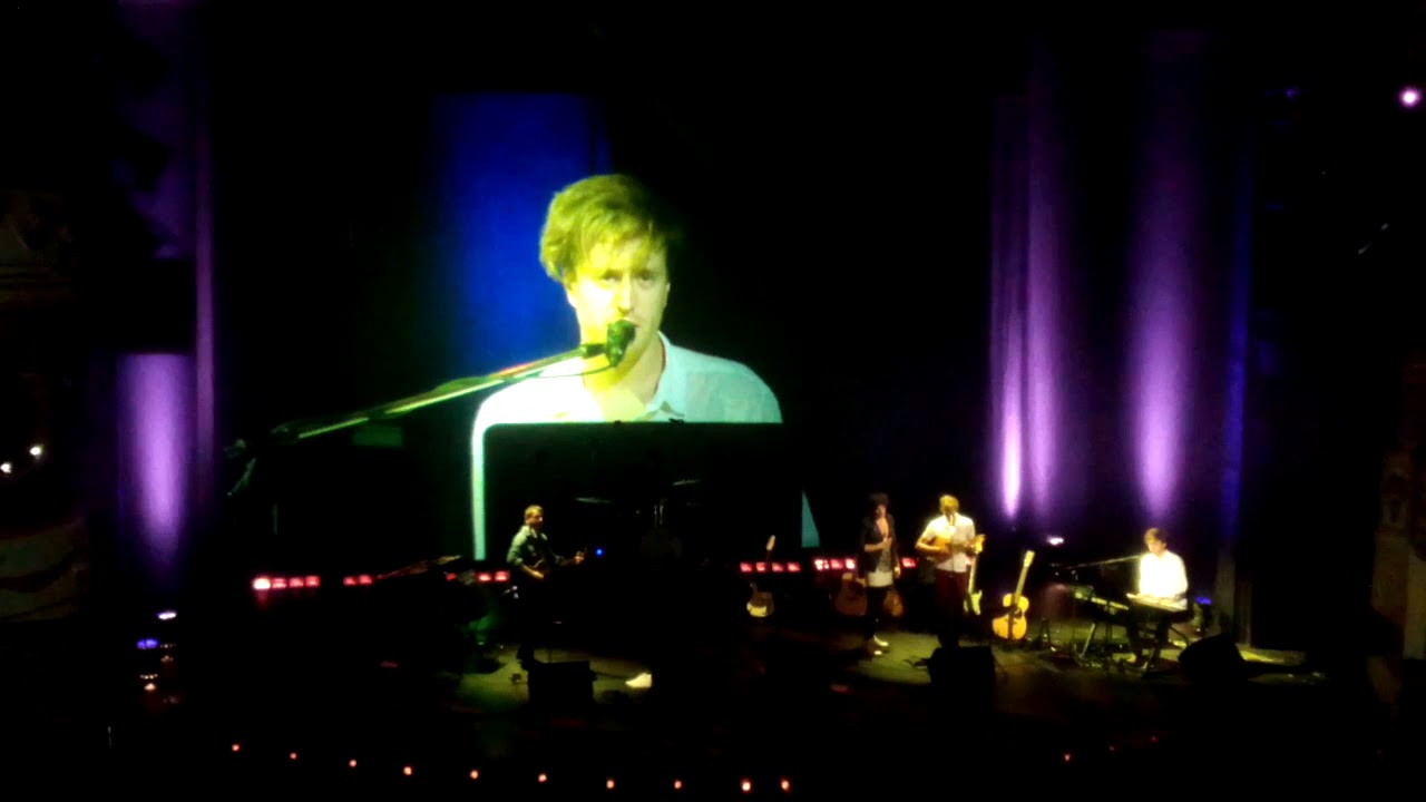 A GRUND - Szólít egy hang (live @ Vígszínház)