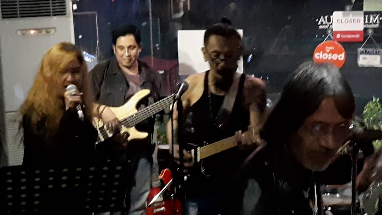 EASY PARE composed by GARY PEREZ w/ Beth, Rolly, Raul @ Minokaua Bar 09-06-19