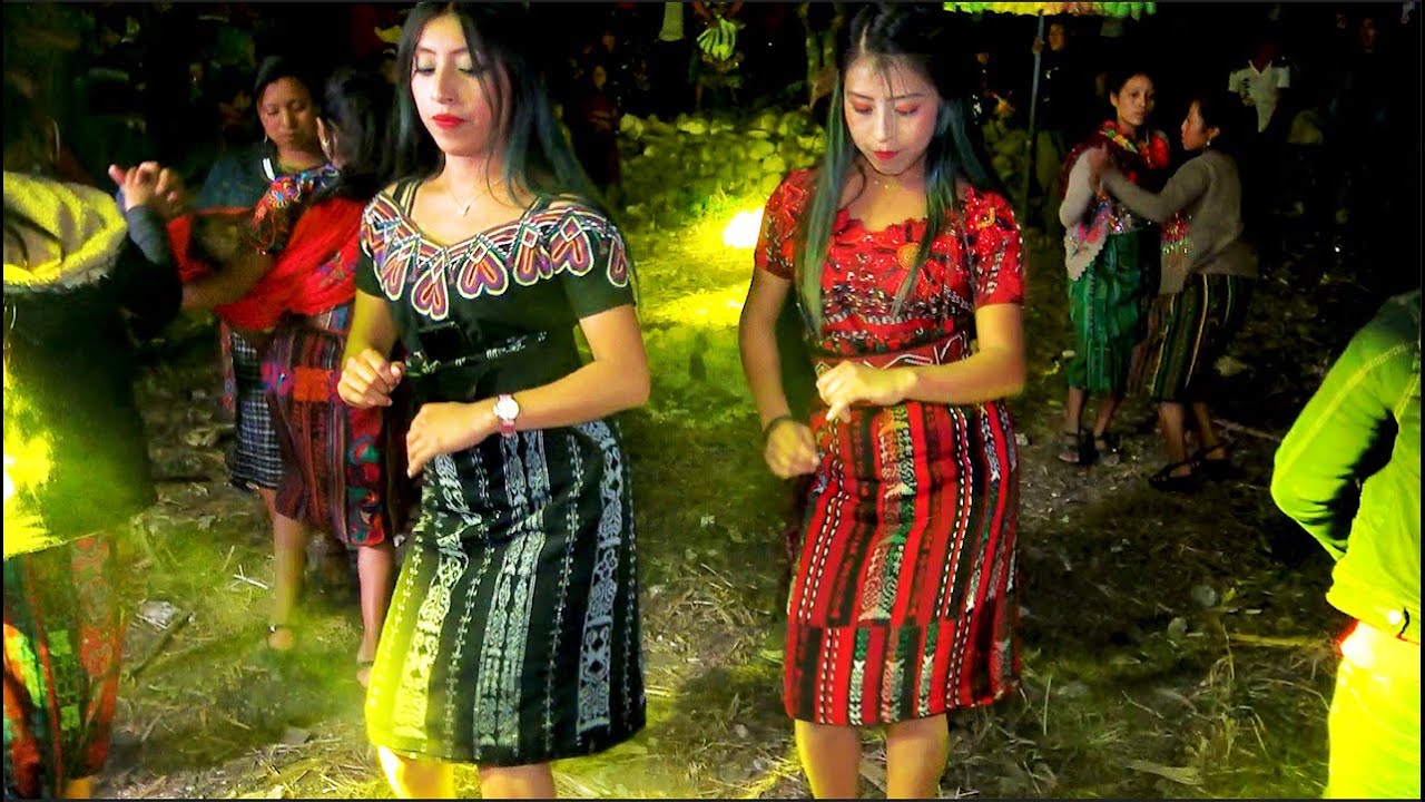 Viernes de Xoyita Musical en Chuanaranjo Parraxtut