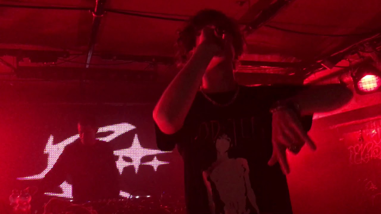 bladee - Sentence Live in Vienna 10.12.18