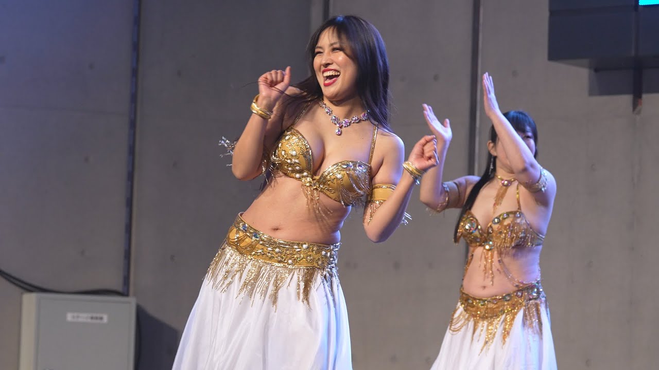 魅惑のベリーダンス・ステージ（その2）　2024冬至のイベント　Beautiful belly dance stage