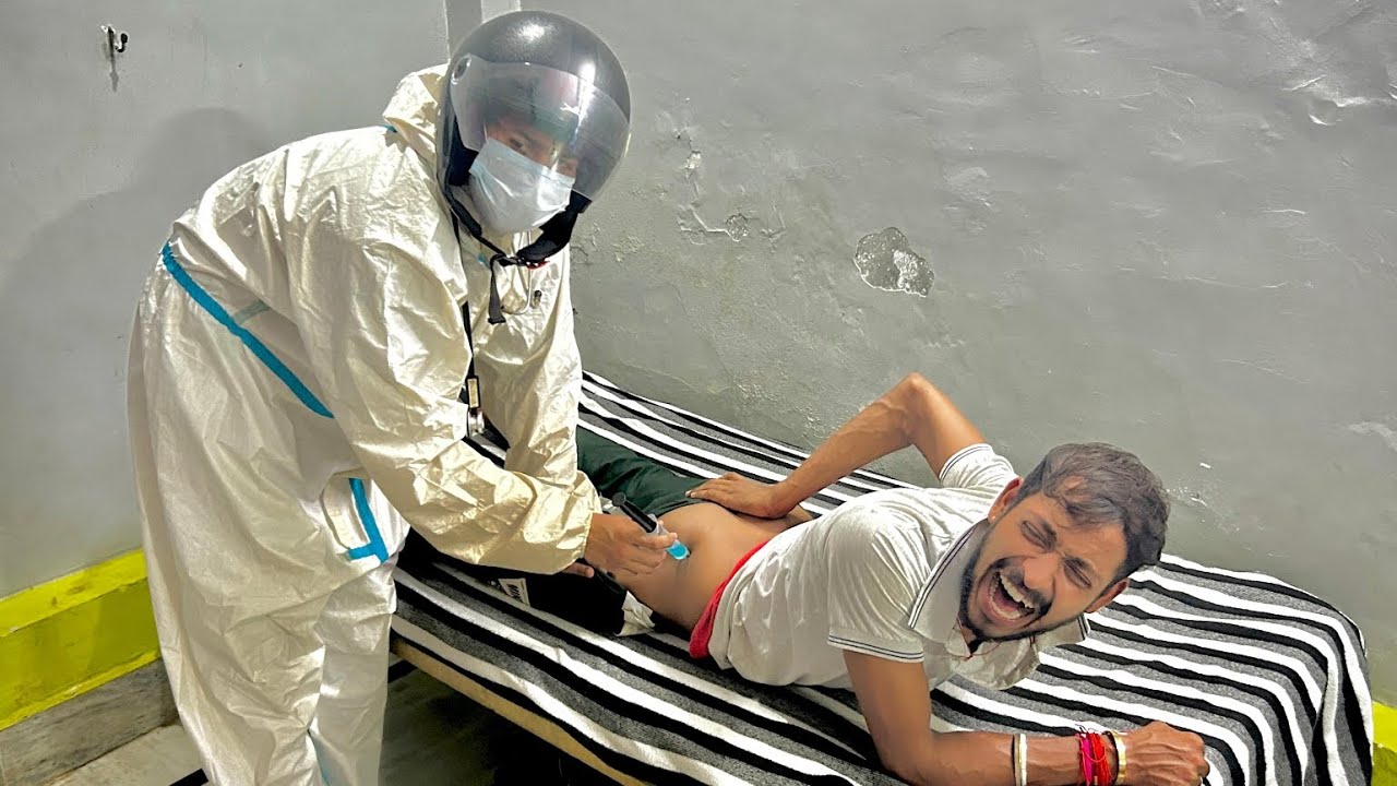 #injection #funny video इंजेक्शन नहीं लगबा रहा जबरजस्ती लगाया 🤣😛💉