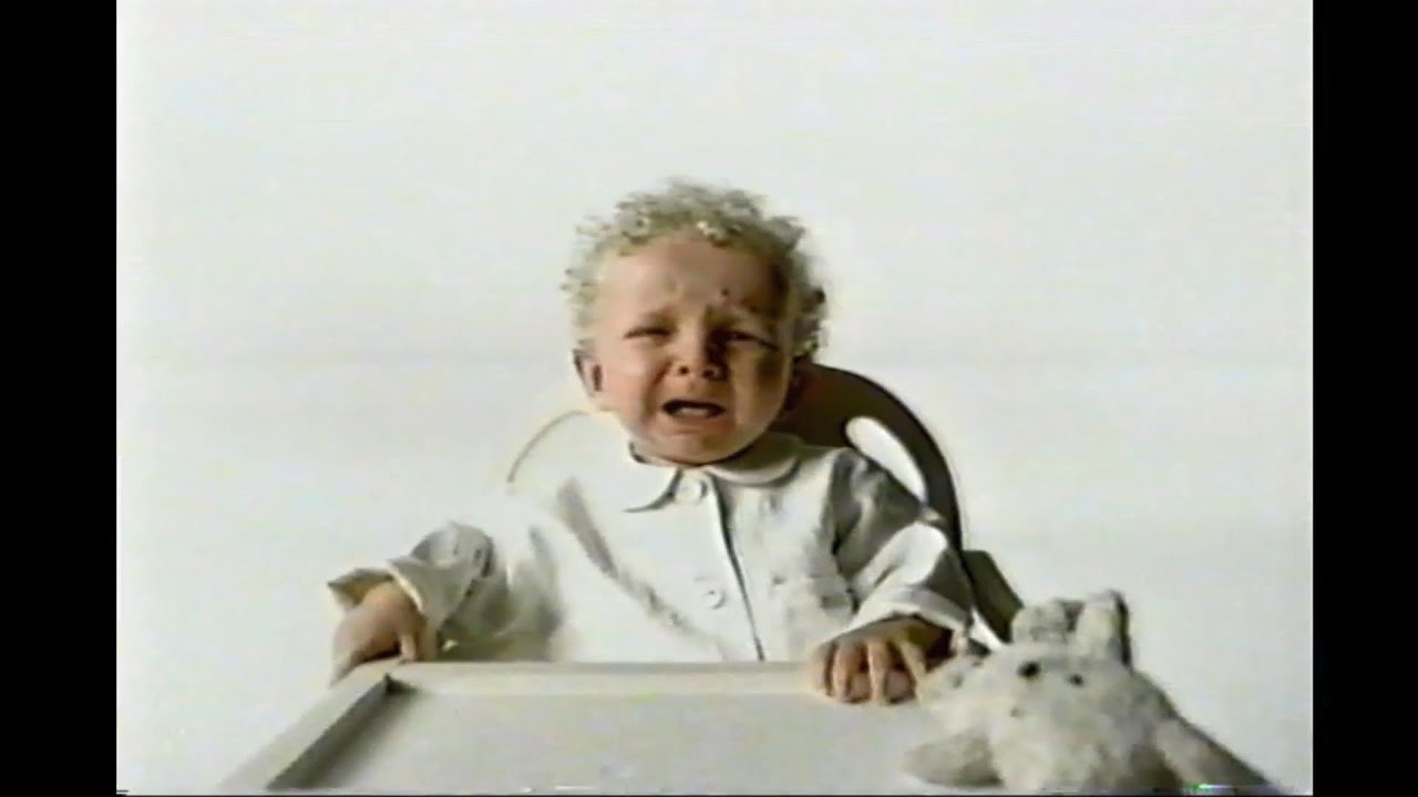 Publicit&eacute; de lait sur une chanson d'Adamo