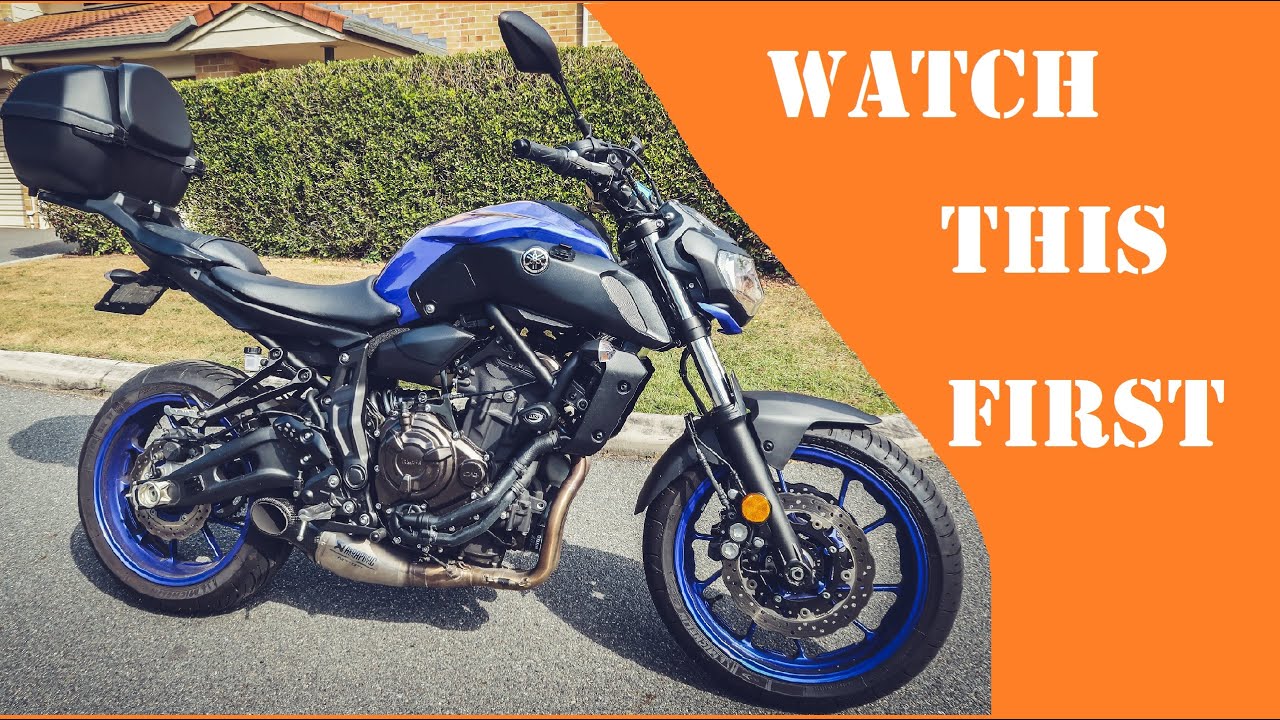 Installing Yamaha MT07 Top Box - Vlog 184