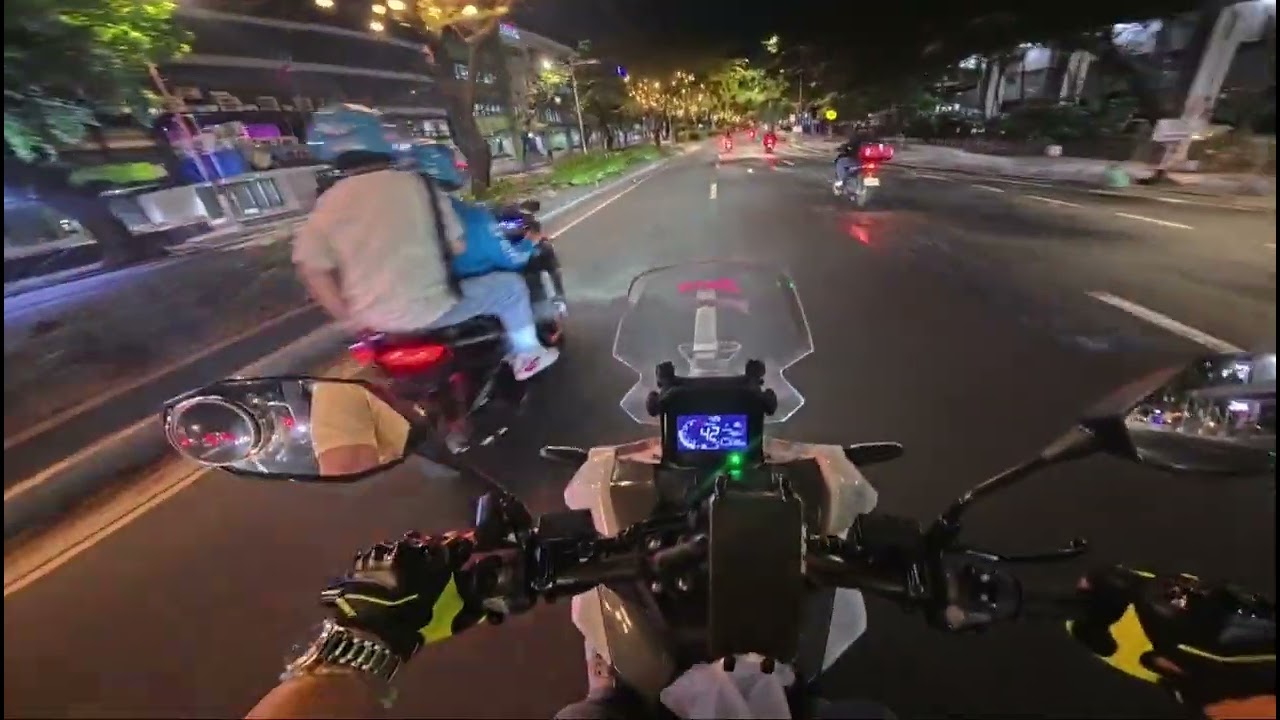 Try ko mag moto vlog😅 | Sta.Ana to BGC