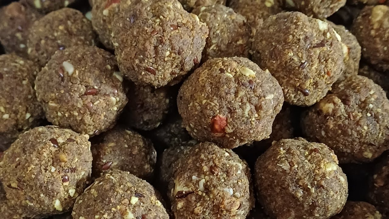 Alsi aur ragi ke dry fruits laddu#tasty and easy recipe