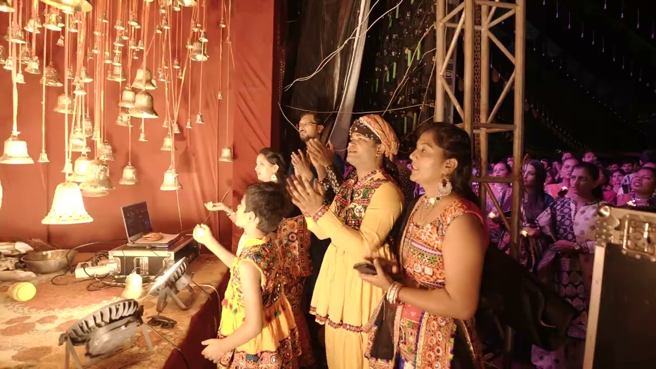 Day 9 Maha Arti at HostelGround Bharuch || આદ્યશક્તિ માં ની મહાઆરતી - Full video