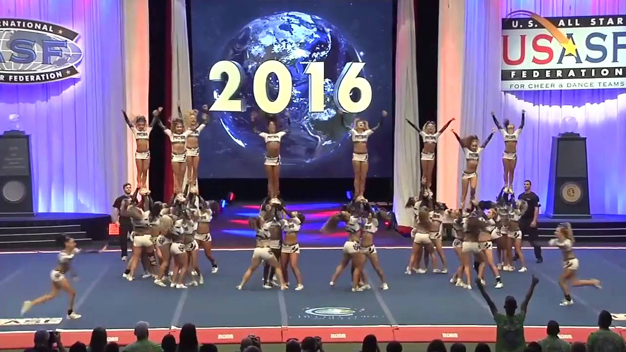 Cheer Athletics Panthers Worlds 2016 (Semi-Finals)