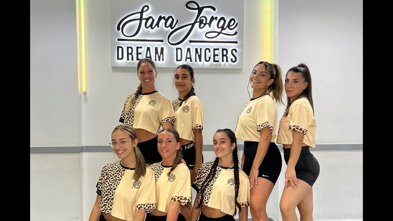 RECIBIMOS UN REGALO DE INDY Y SU FAMILIA PARA LAS BAILARINAS DE SU VIDEOCLIP |SARA JORGE ANDREASSON