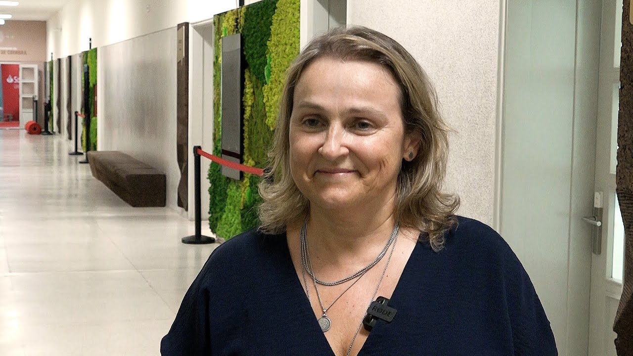 Como a UC Apoia os Estudantes: Bolsas, Alojamento e Sucesso Académico