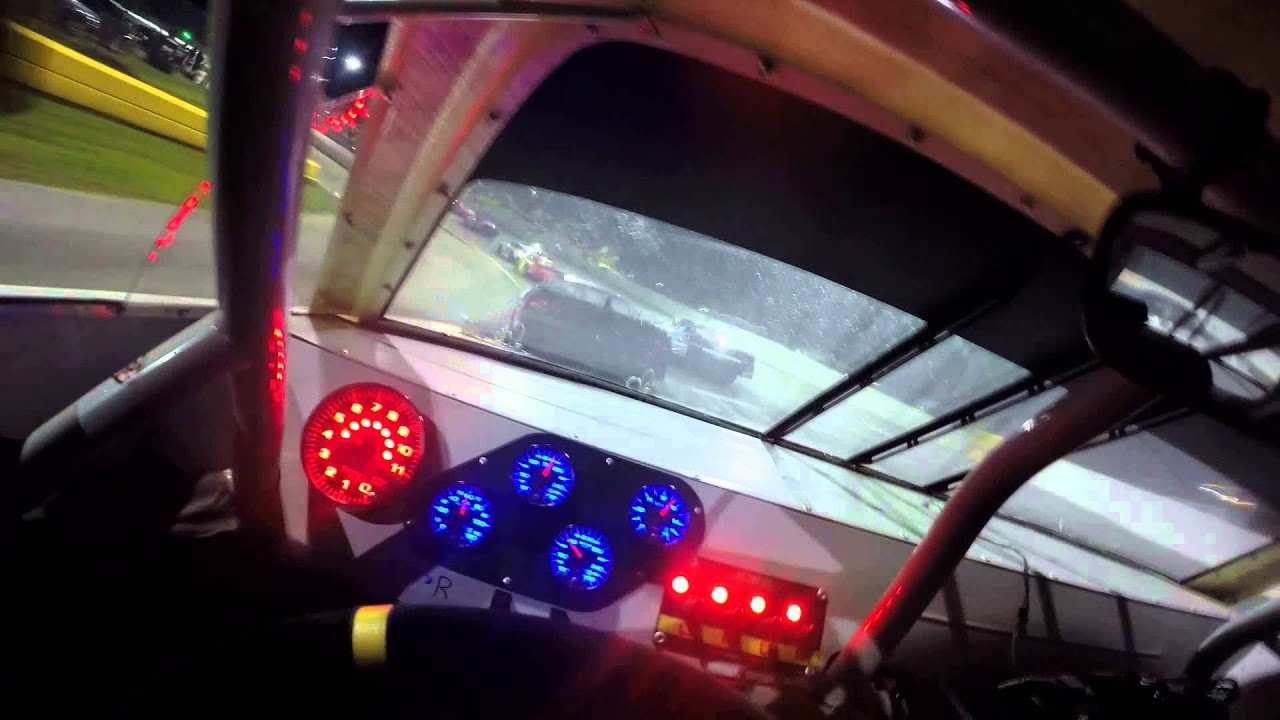 Driver's eye - NASCAR Super Late Model