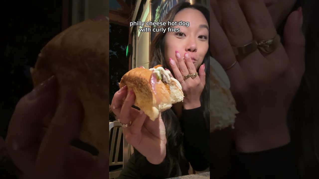 Eating Vegan at Disneyland!