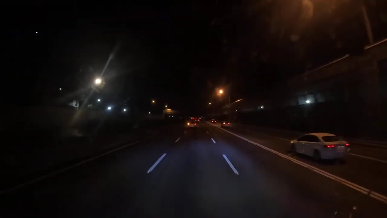 逍遙TV  跟著我一起出車 🚛  新竹物流鳳山到永和 早上10點出門現在才出發