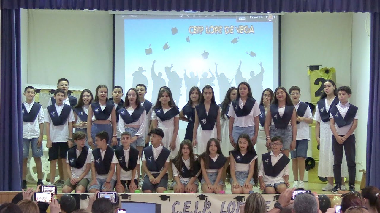 Los alumnos de 6º A del 'Lope de Vega' se marchan al instituto al ritmo de la música
