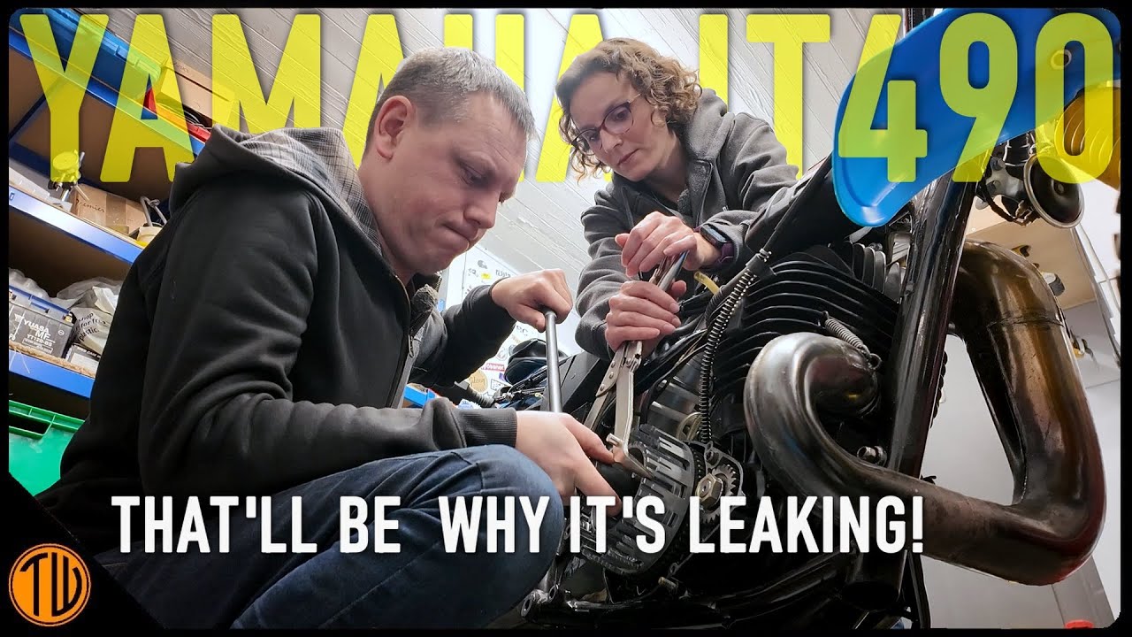 Fixing A Leaking Selector Shaft Seal | Yamaha IT490