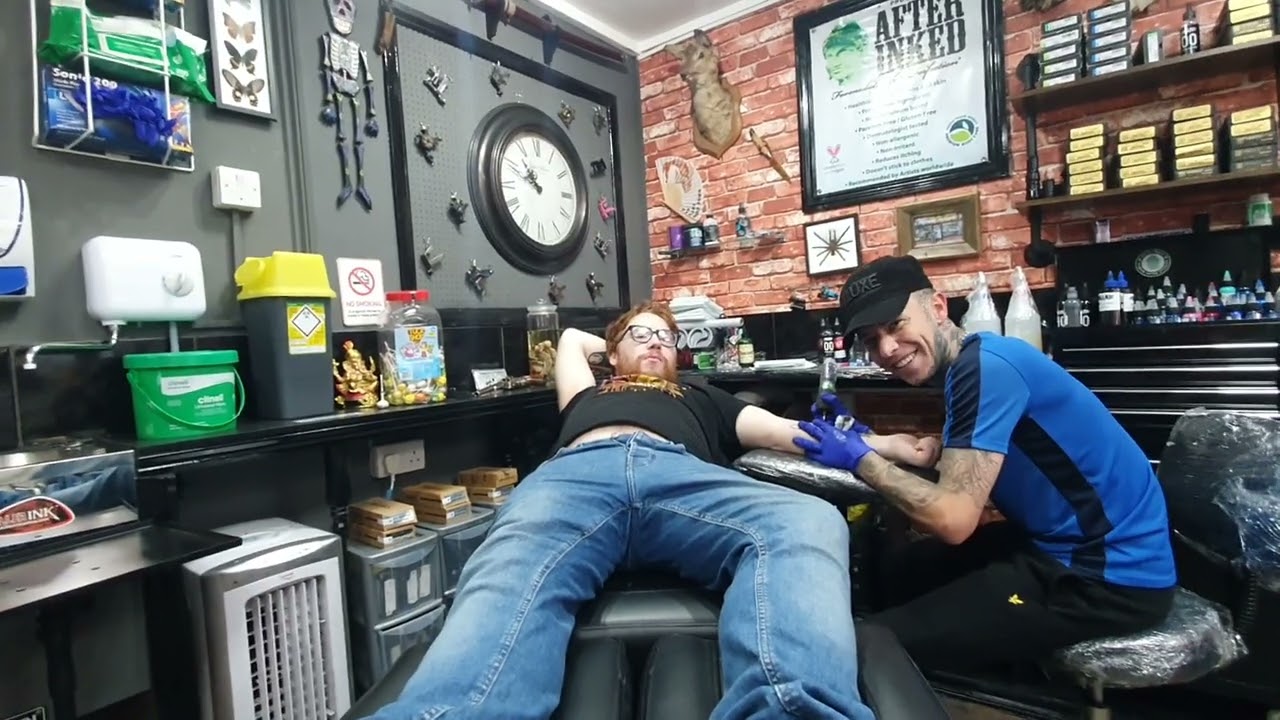 GGCX'S LIAM GETS HIS FAVOURITE DISNEY CHARACTER TATTOOED