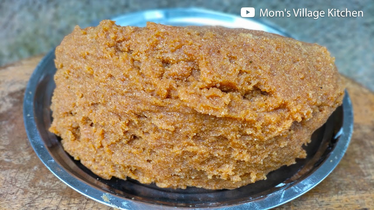 How to Cook Cassava Flour - Ugandan Food - Mom's Village Kitchen (Ugandan Fufu) - African Food