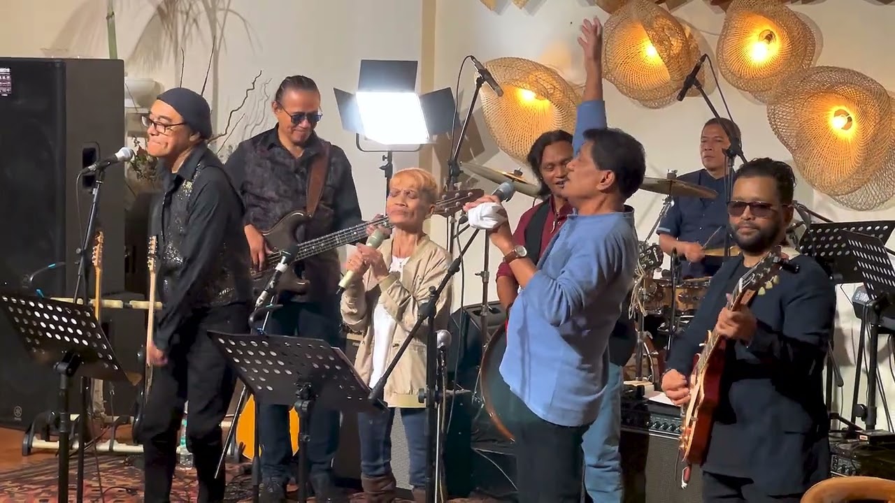 My Girl (The Temptations) cover by YM Band ft Mergie Segers, Jantje Sabandar, Jopie Sahurilla.