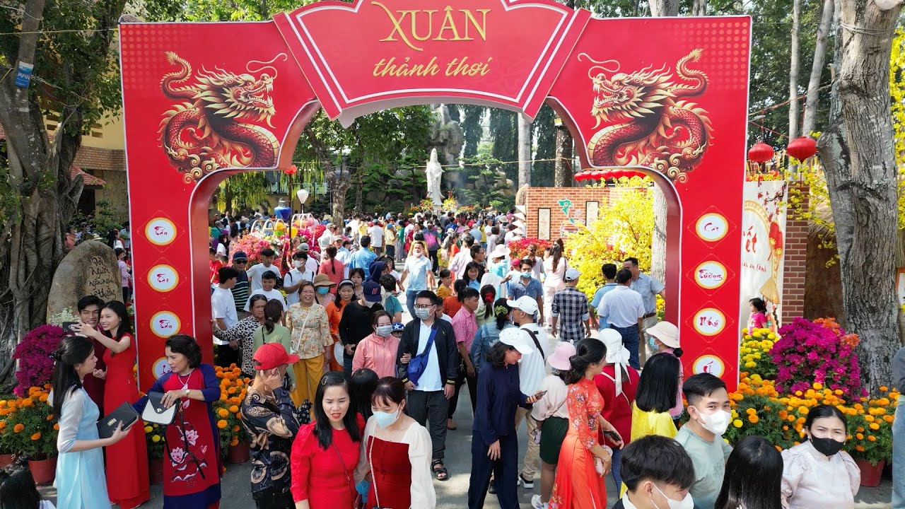 Du xuân 
