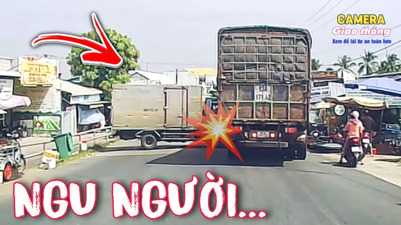 [ATGT] Xe tải quay đầu ngay dốc cầu kh&ocirc;ng quan s&aacute;t v&agrave; c&aacute;i kết