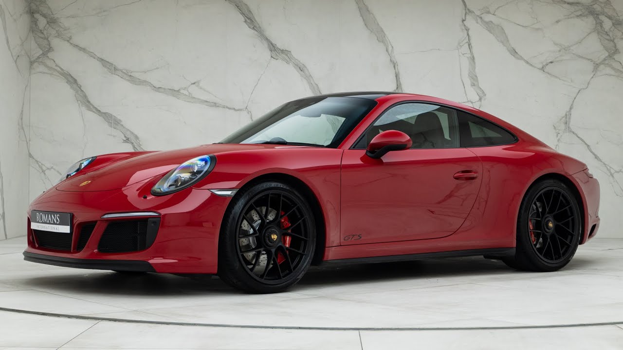 2019 Porsche 911 (991.2) Carrera 4 GTS - Carmine Red - Walkaround & Interior & Revs