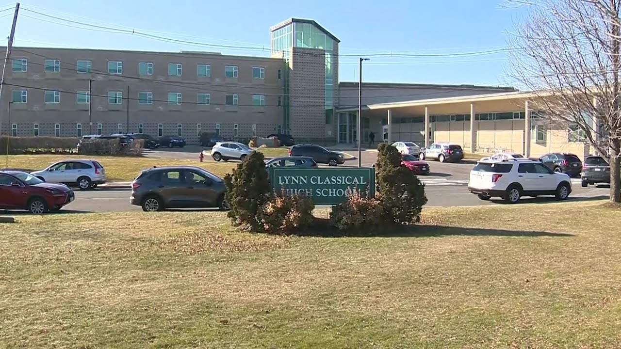 Lynn students return to school, grapple with shooting deaths of classmates