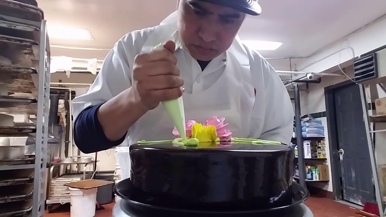 Pastel de chocolate moderno.