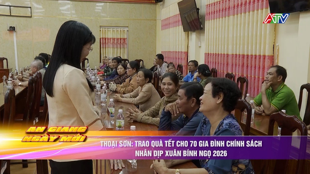 Thoại Sơn: Trao quà Tết cho 70 gia đình chính sách nhân dịp xuân Bính Ngọ 2026