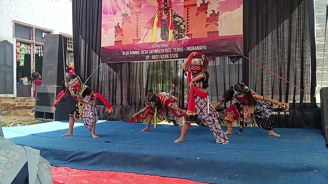 Tari topeng kelana udeng 