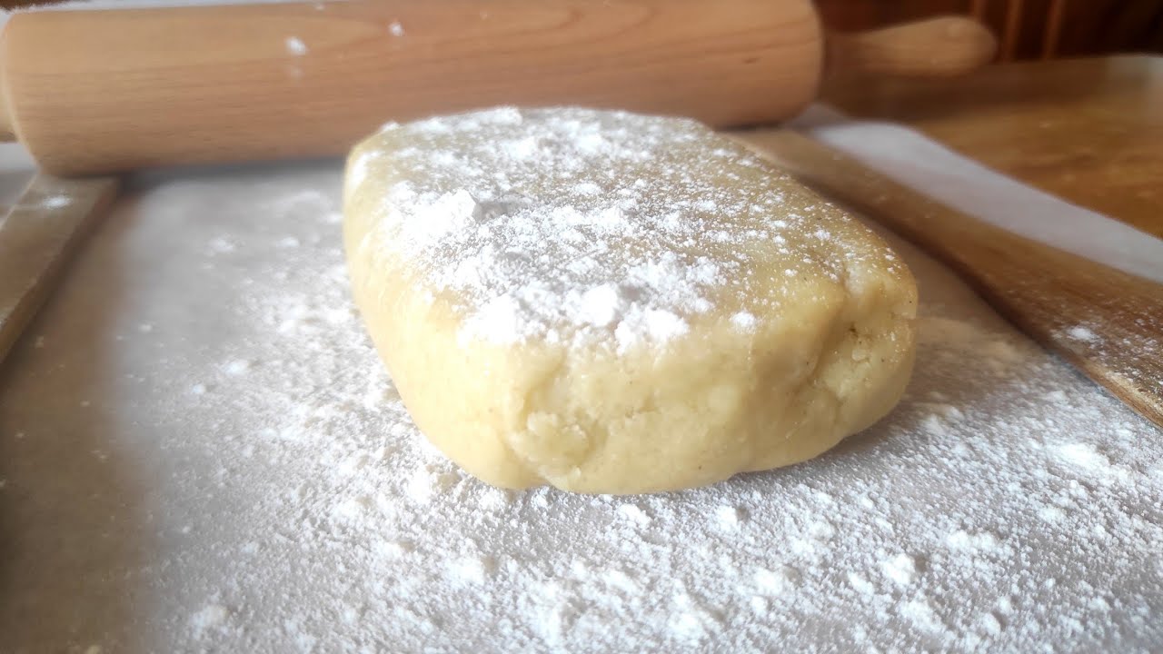 Pasta frolla al burro ricetta base per crostate e biscotti senza lievito